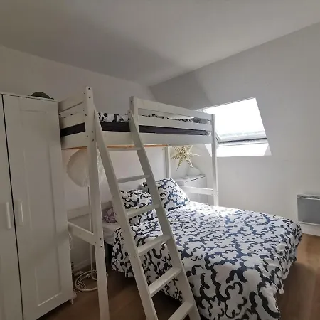 Au Calme Avec Vue Apartamento